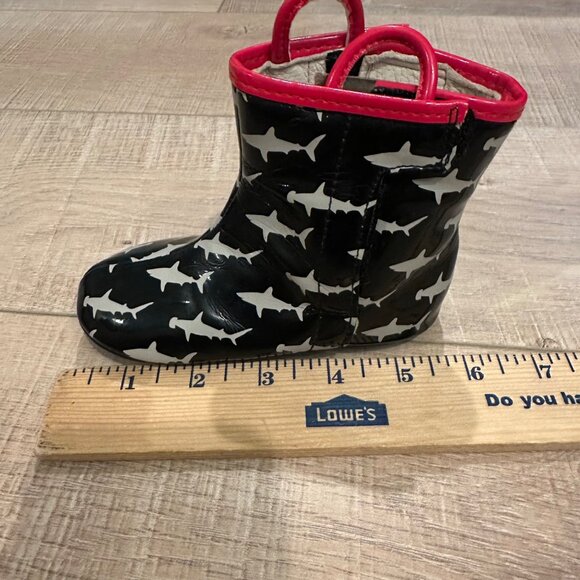 ROBEEZ BABY SOFT BOOTS EASY ON 12-18 MONTHS SHARKS - Picture 8 of 8